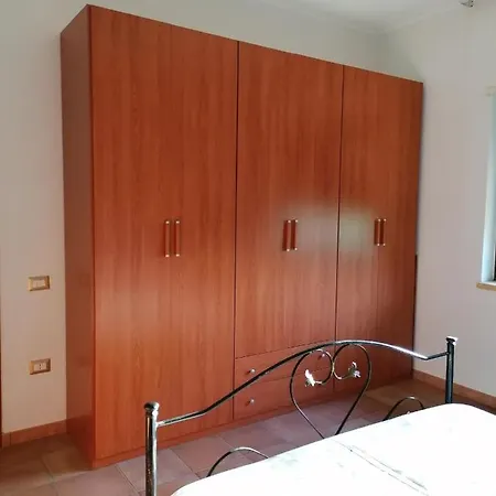 Casa Vacanze Il Geranio בית נופש מרינה די סקבוניאה